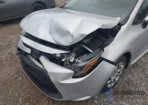 2021 Toyota Corolla Le z USA, uszkodzony, nr VIN 5YFEPMAE8MP159718